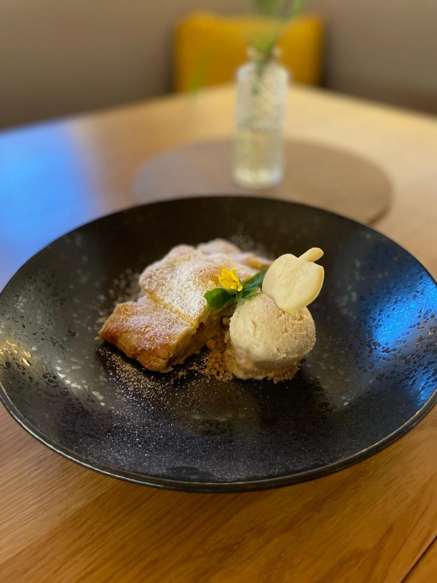 Pension Etschblick B&B 프란카르토 외부 사진