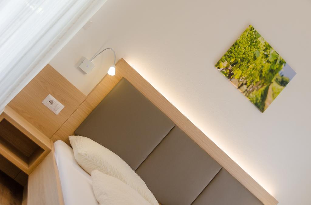 Pension Etschblick B&B 프란카르토 외부 사진